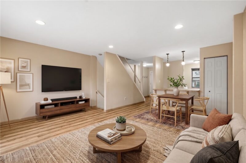 225 Woodhaven Dr — photo 8