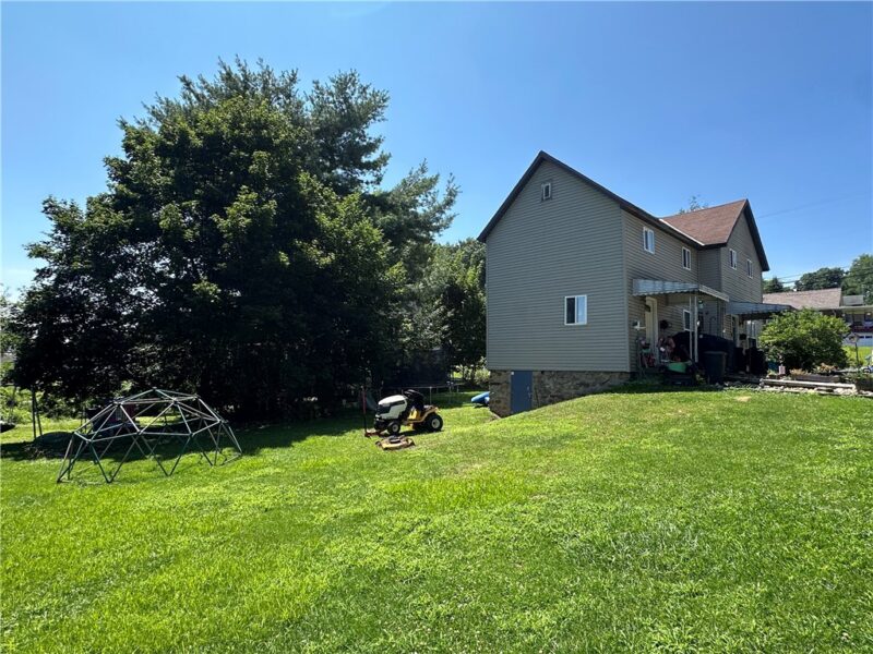 404 Franklin Street — photo 2