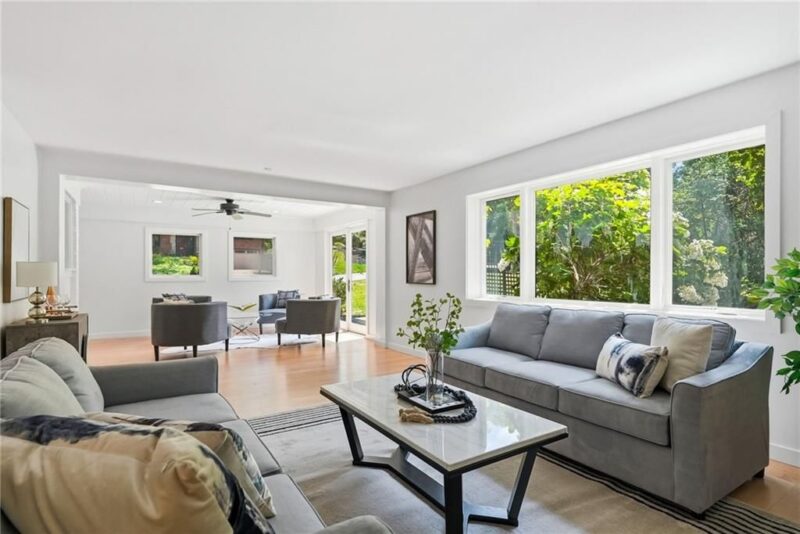824 Foxland Drive — photo 8