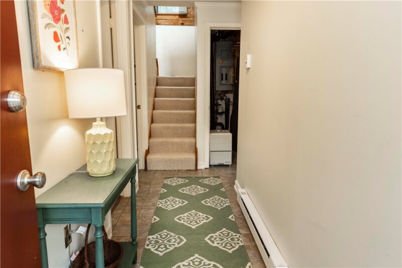 55 Valleyview Drive — photo 3