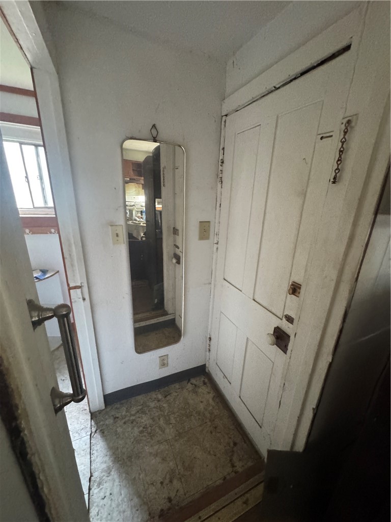 1004 Ravine St — photo 7
