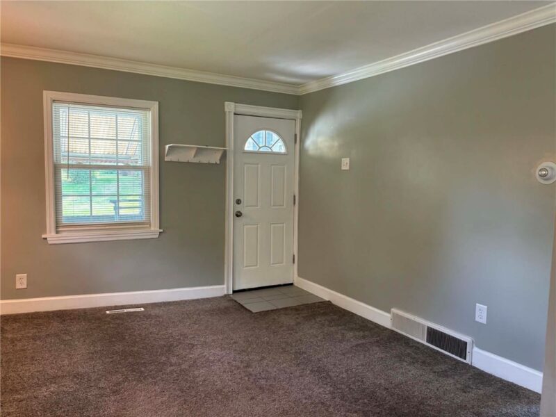 1372 WASHINGTON BLVD — photo 2