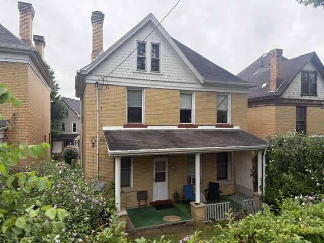 617 Florence Ave — photo 3