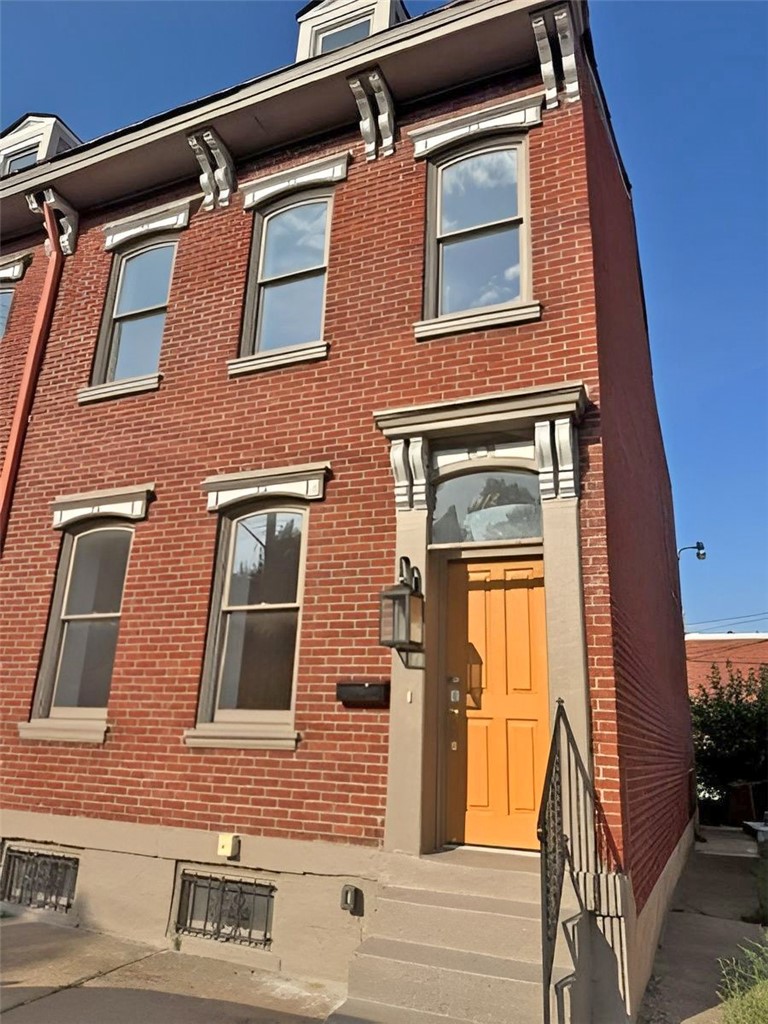 1112 Arch St — photo 1