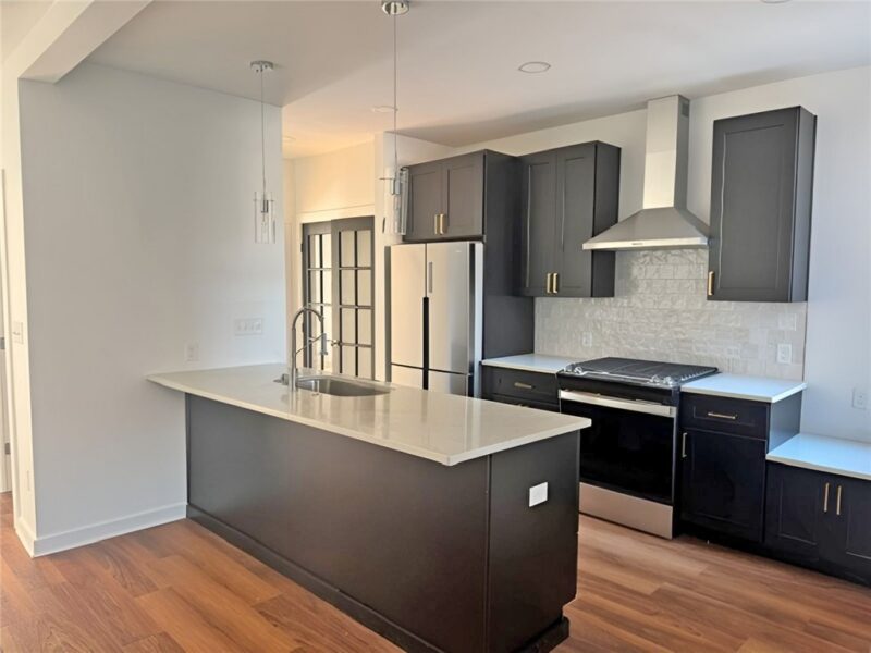 1112 Arch St — photo 3