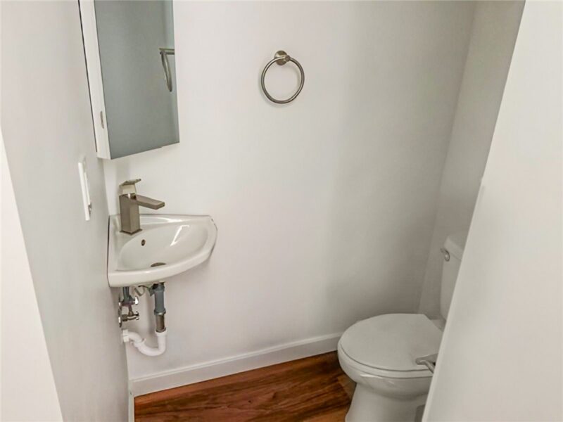 1114 Arch St — photo 8