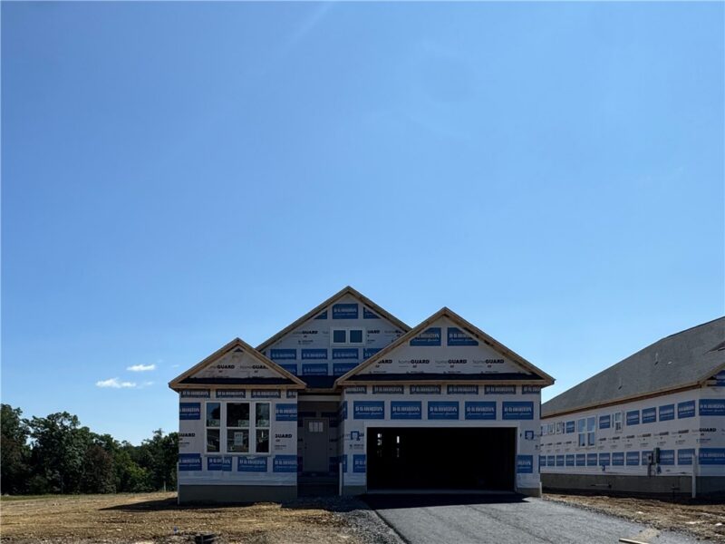 212 Muirfield Court — photo 2