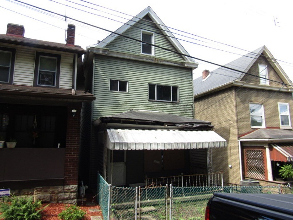 436 E Elizabeth St — photo 1