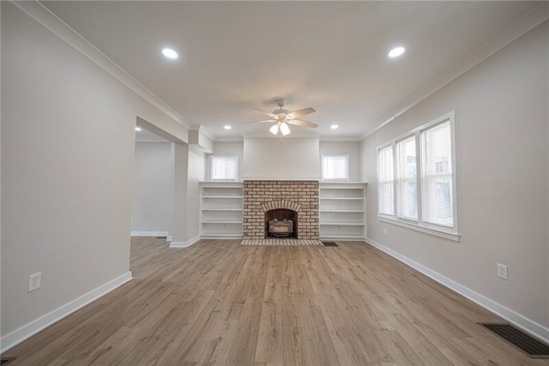 332 Marshall Ave — photo 6