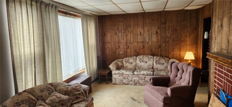 915 Border Avenue — photo 8