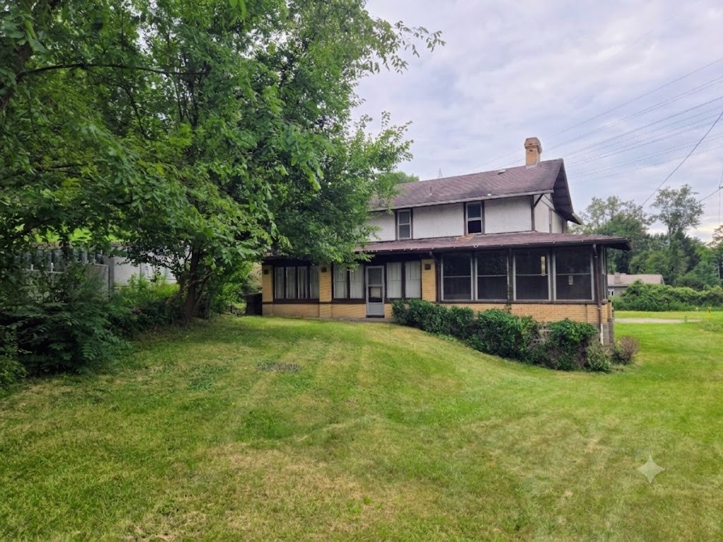 2118 Monroeville Rd — photo 1