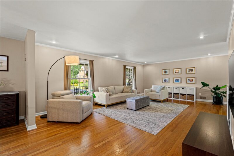 2649 Cedarvue Drive — photo 5