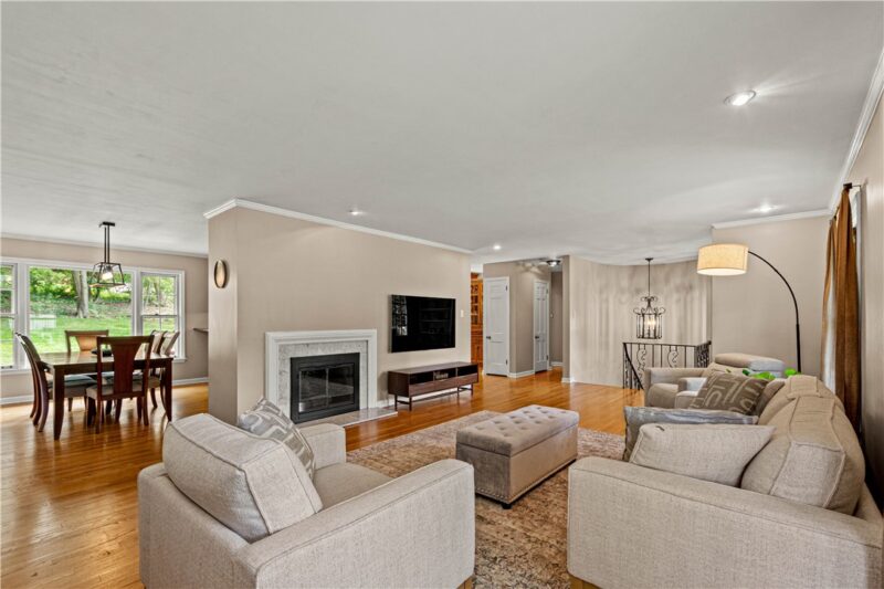 2649 Cedarvue Drive — photo 8