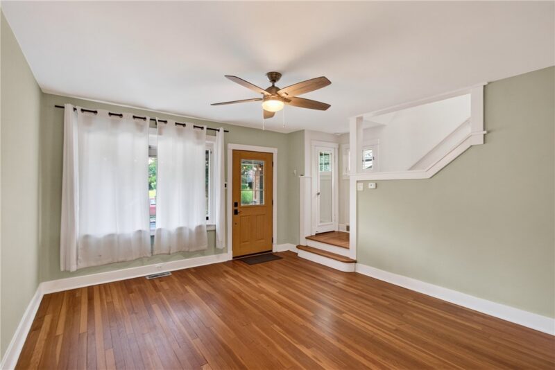 7400 Trevanion Ave — photo 8