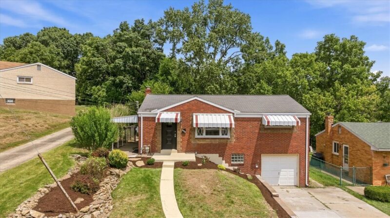 3001 Jameson Dr — photo 2