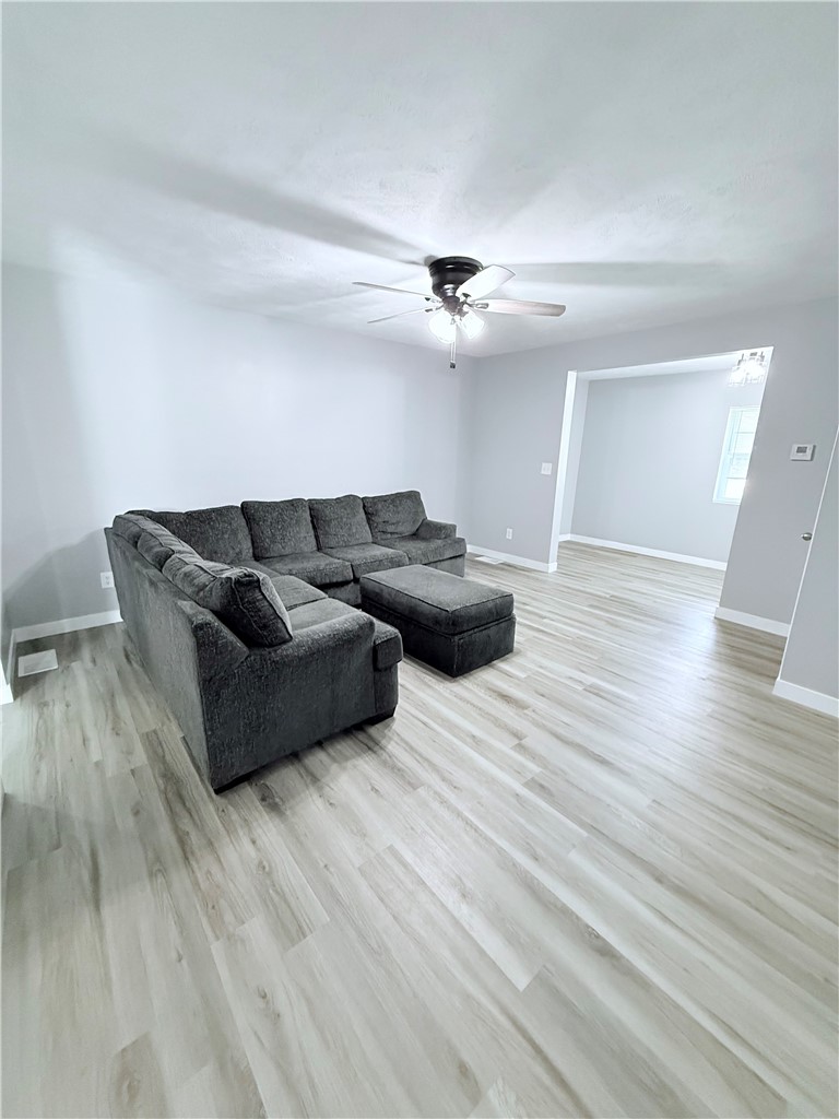 615 Pala Ave — photo 8