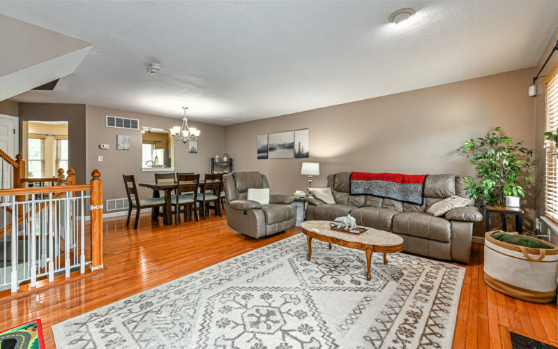 311 Fairfax COURT — photo 5