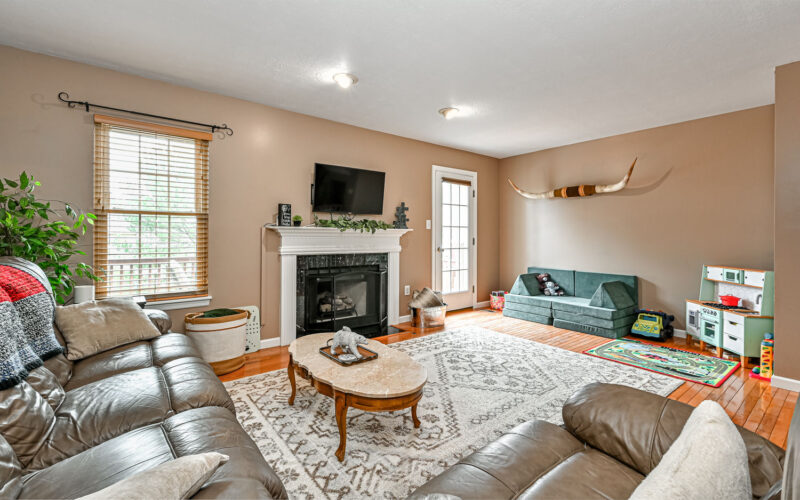 311 Fairfax COURT — photo 7