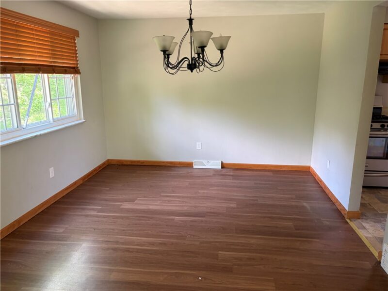 323 Morrow Dr — photo 3