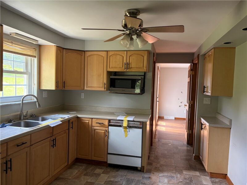323 Morrow Dr — photo 4