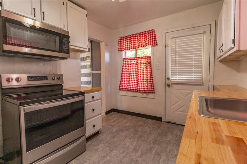 2709 Grandview Ave — photo 7