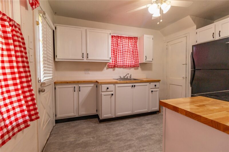 2709 Grandview Ave — photo 8
