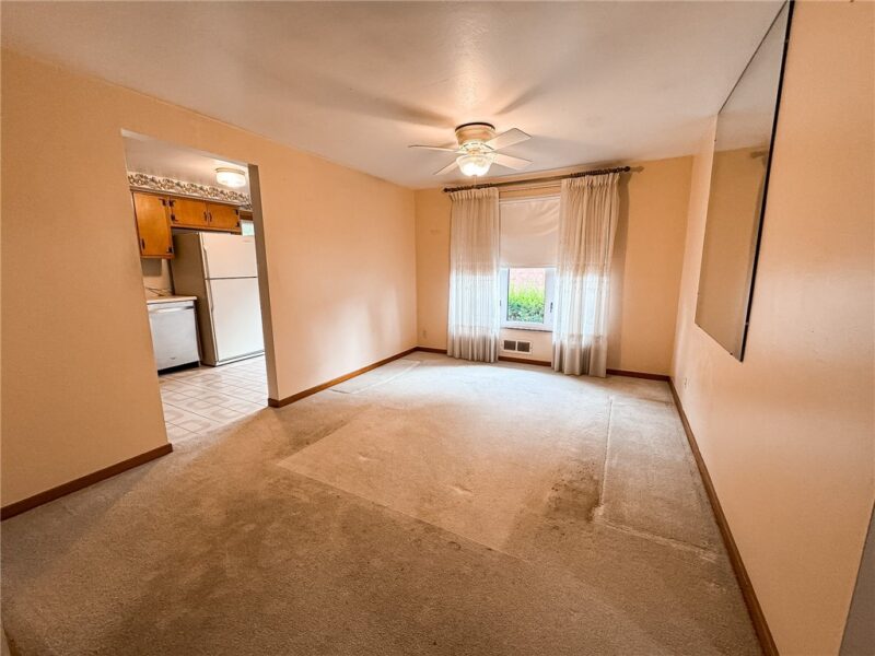 2218 Cypress Dr — photo 8