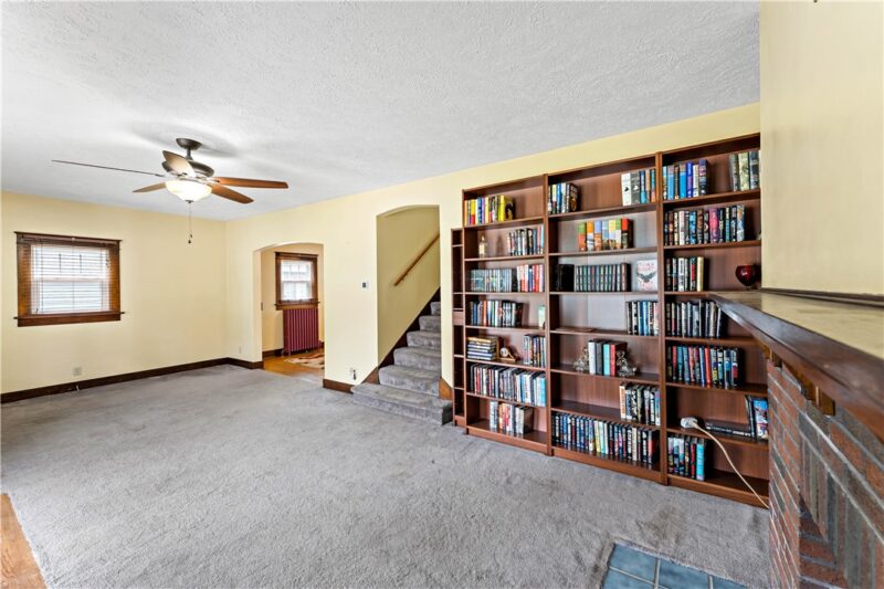 341 Elizabeth St — photo 7