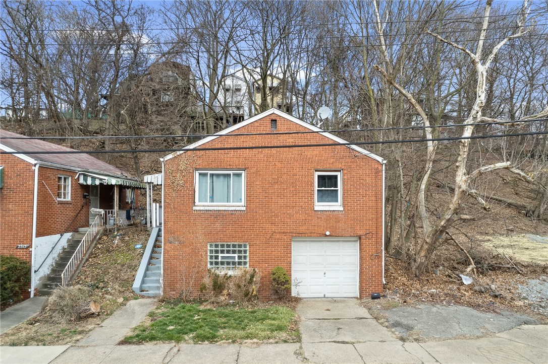 2517 Irwin — photo 1