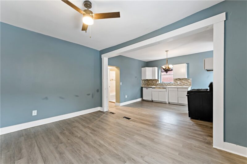 317 Kearsarge St — photo 4