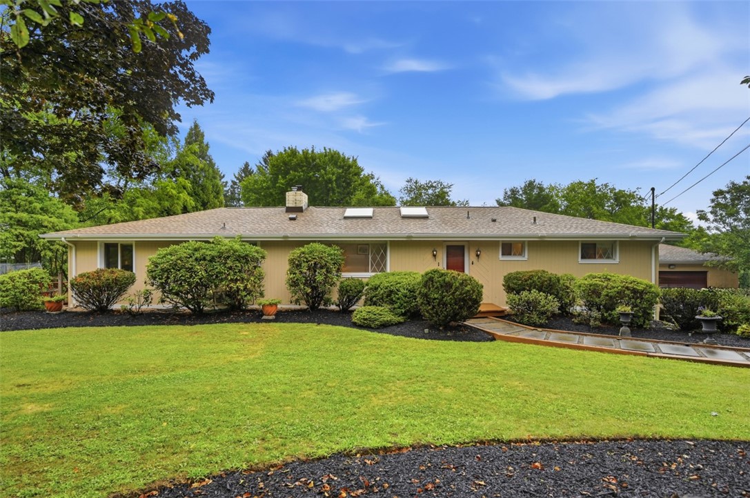 2156 Reis Run Rd — photo 1