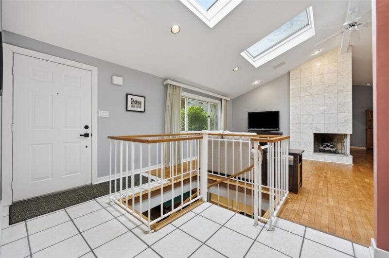 2156 Reis Run Rd — photo 4