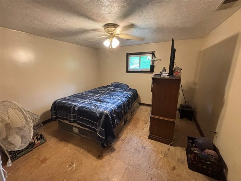 121 Cumer Rd — photo 6