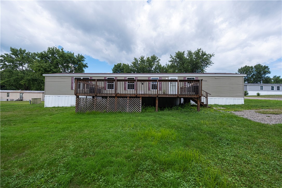 120 Woodview Drive — photo 1