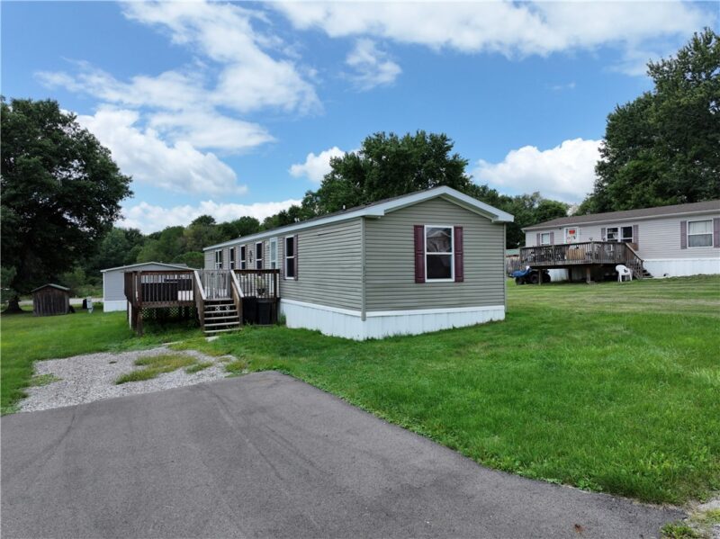 120 Woodview Drive — photo 3