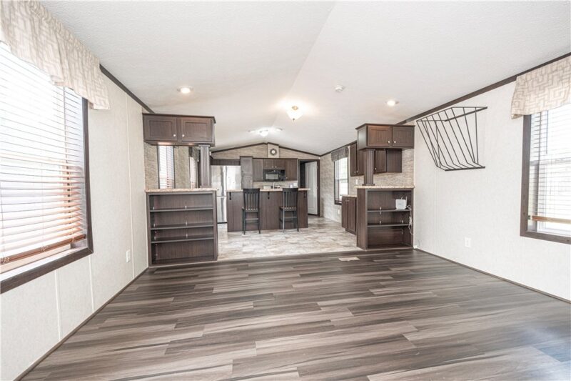 120 Woodview Drive — photo 6