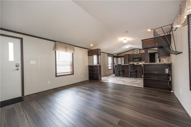120 Woodview Drive — photo 7