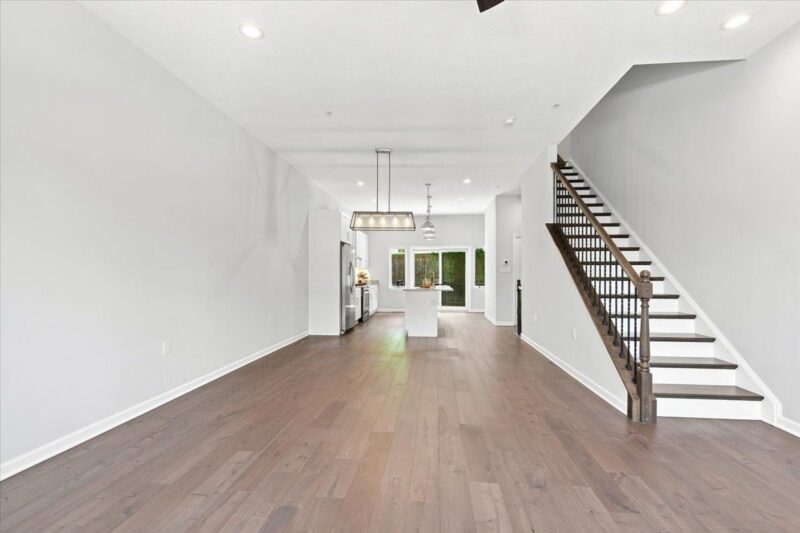 5318 Holmes Street — photo 3
