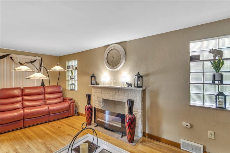 2709 Blackridge — photo 7