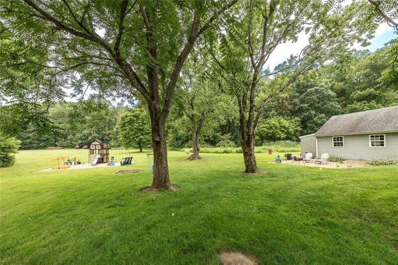 2739 Leesburg Volant Rd — photo 8