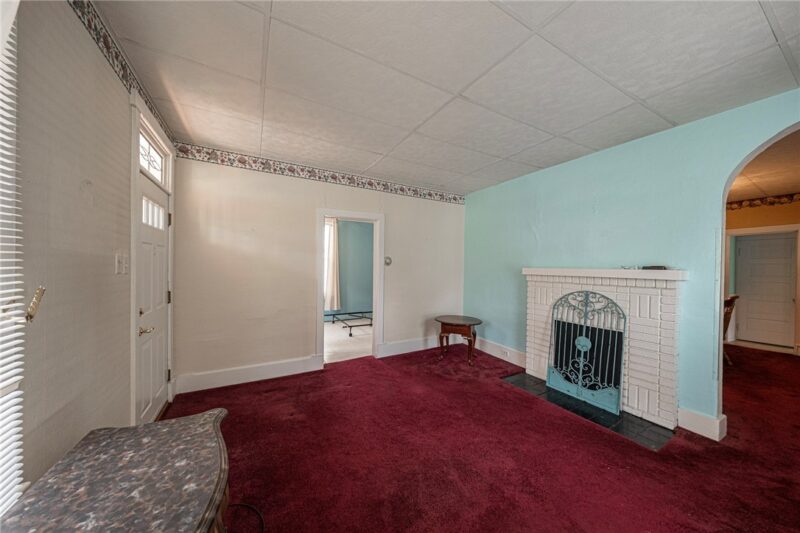 15 Florence Ave — photo 5