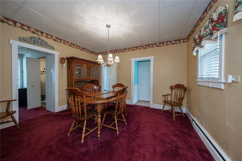 15 Florence Ave — photo 8