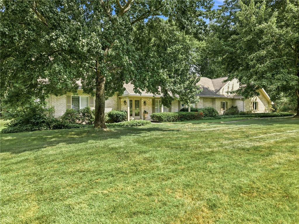 54 Oak Tree Ct — photo 1