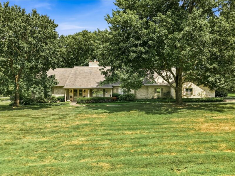 54 Oak Tree Ct — photo 4