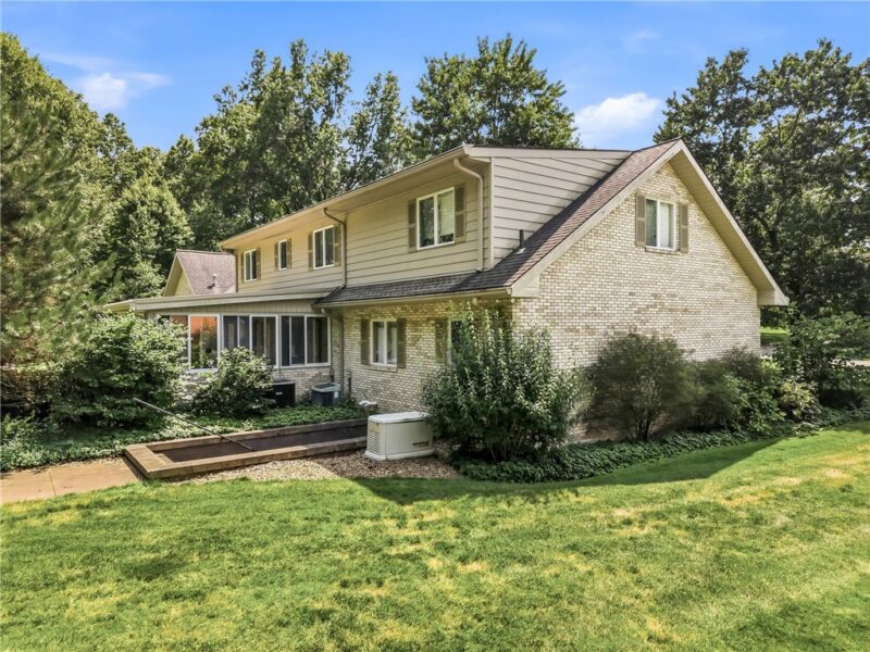 54 Oak Tree Ct — photo 8