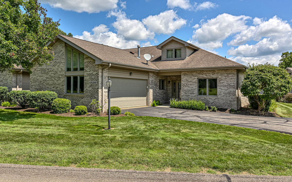 1520 Palmer WAY — photo 1