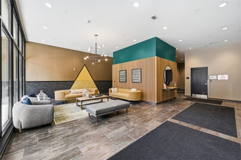2635 Penn Avenue Unit 317 — photo 4