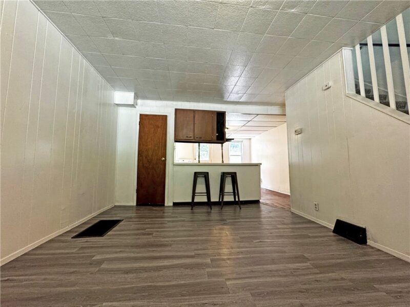 819 Guys Run Rd — photo 4