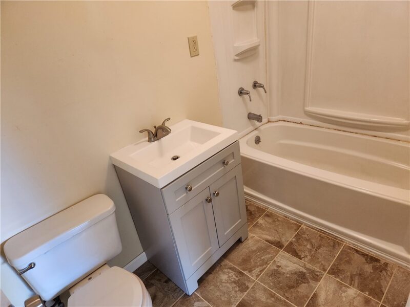 410 S Monroe St — photo 6