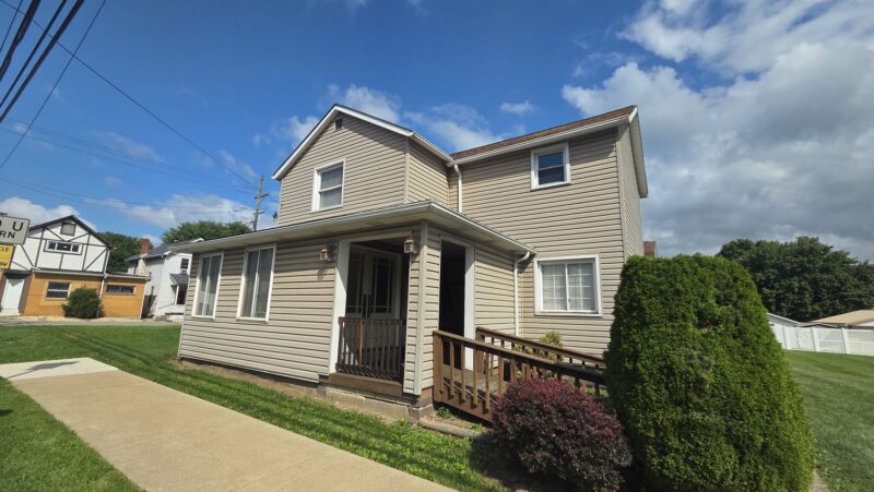 203 Indiana Avenue — photo 2